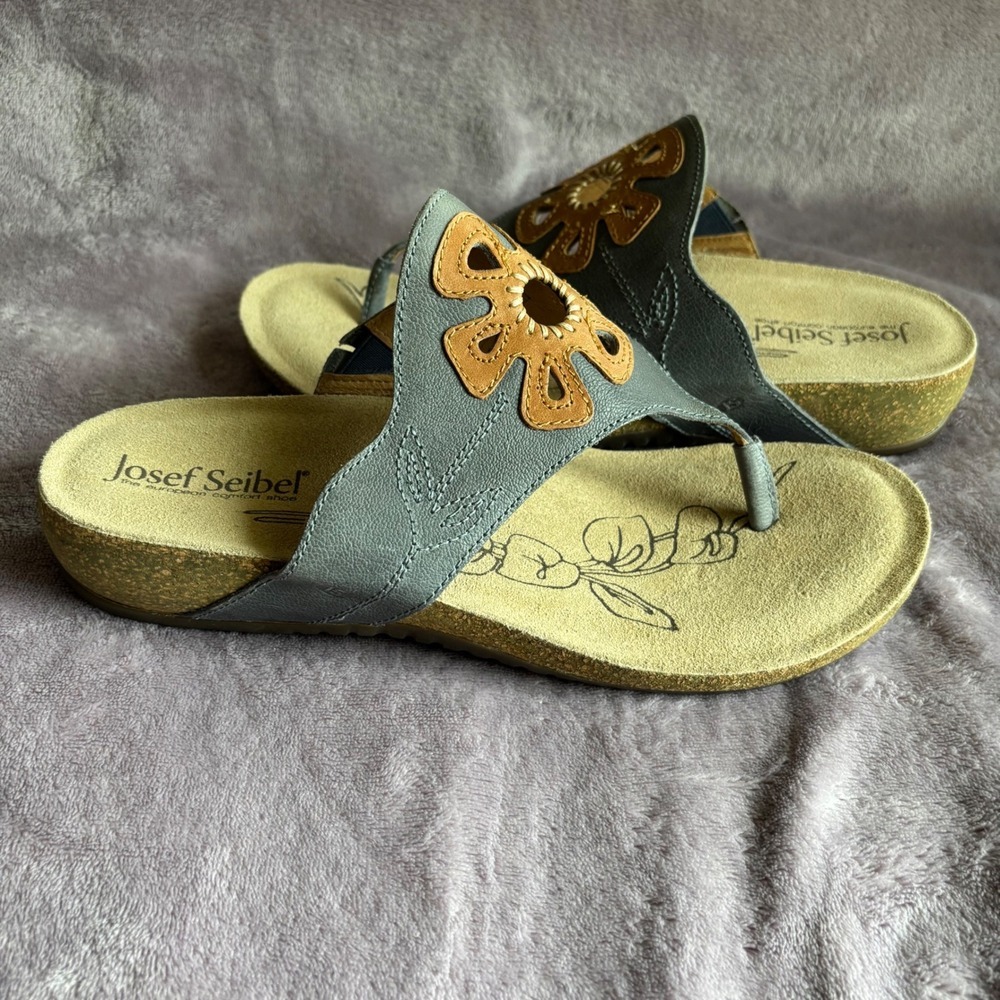 Josef Seibel Women Grey Leather Floral Cutout Thong Wedge Sandals Size 42 - Picture 2 of 8